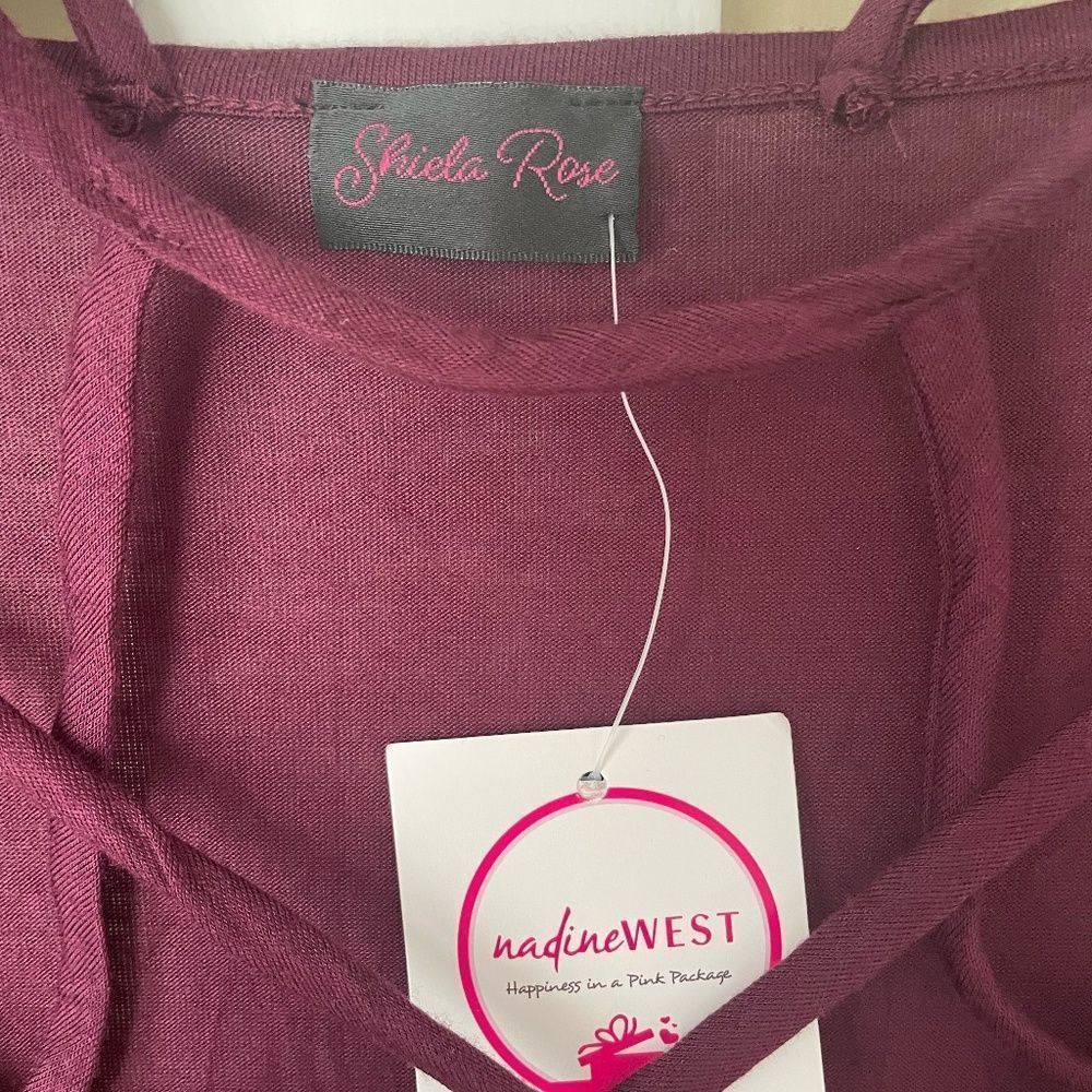 🆕 Maroon Top w/Strappy Neck Design - Picture 5 of 8